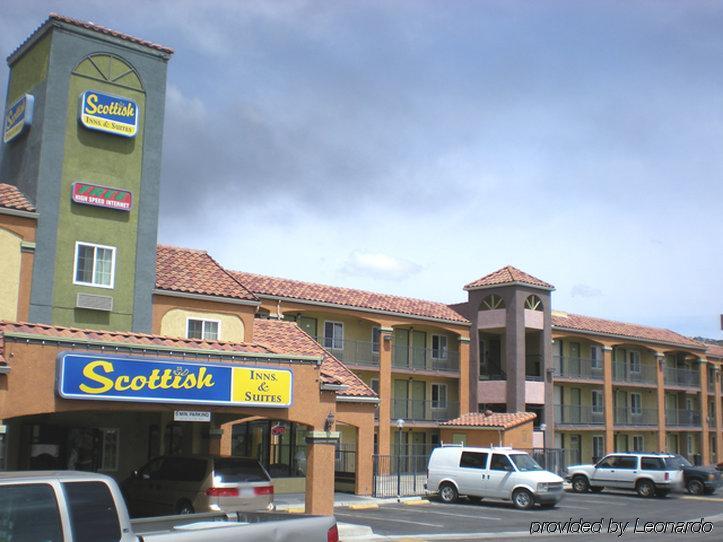 Hotel Corona Ca - Hwy 91 Екстериор снимка